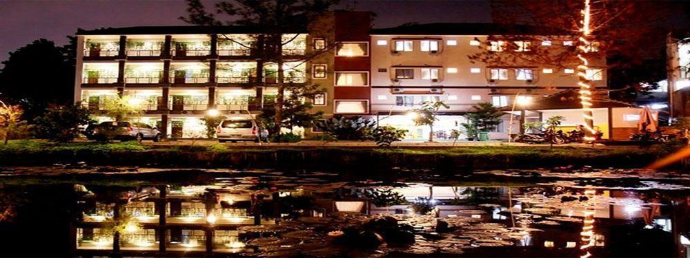 Hotel Lotus Bandung Dış mekan fotoğraf