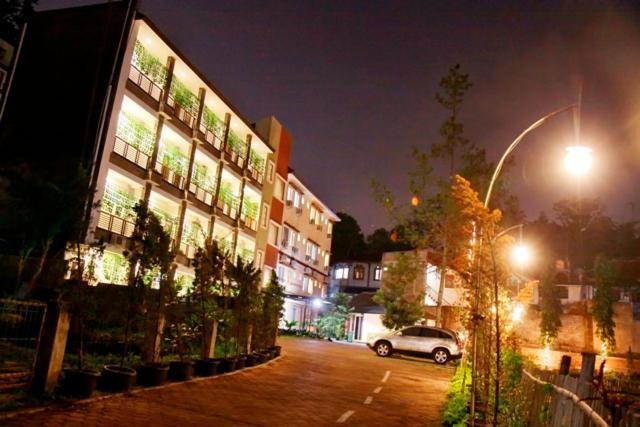 Hotel Lotus Bandung Dış mekan fotoğraf
