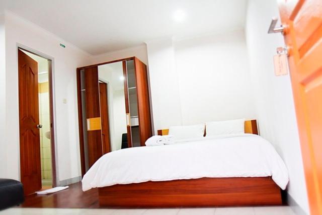 Hotel Lotus Bandung Dış mekan fotoğraf